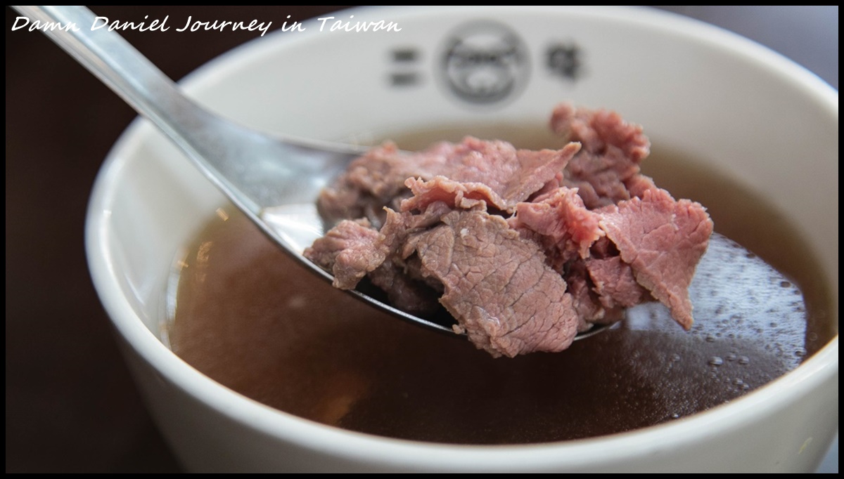 [台南安平]二牛牛肉湯 新鮮直送溫體牛牛肉湯 @小盛的流浪旅程