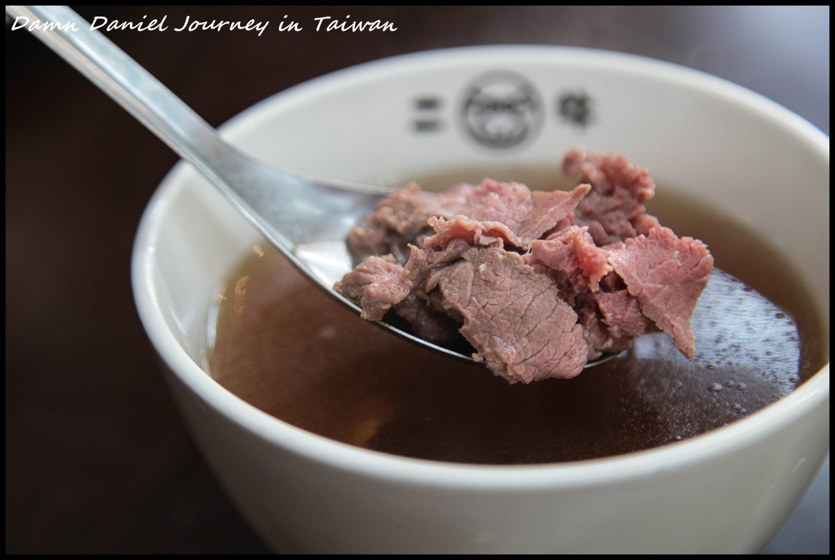 [台南安平]二牛牛肉湯 新鮮直送溫體牛牛肉湯 @小盛的流浪旅程