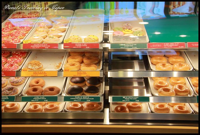 【日本大阪】Krispy Kreme甜甜圈 難以理解鬼扯到不行的排隊人潮之人氣甜甜圈 @小盛的流浪旅程