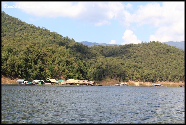 【泰國清邁】Sri Lanna National Park(斯里蘭納國家公園)漫步於超悠閒的山中湖景、品嘗美味的在地湖鮮 @小盛的流浪旅程