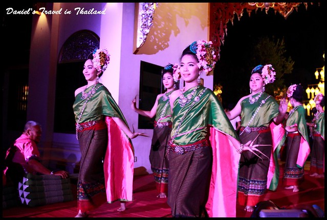 【泰國清邁】Khum Khuntoke 道地美食結合大型歌舞表演之泰式傳統王府饗宴 @小盛的流浪旅程