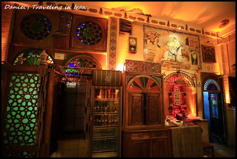 【伊朗Shiraz】Saraye Mehr traditional restaurant 感受最道地的波斯傳統料理Dizi @小盛的流浪旅程