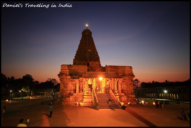 【印度坦賈武爾】布里哈迪希瓦拉神廟Brihadeeswara Temple 探訪世界文化遺產在列 象徵朱羅王朝璀璨歷史之千年神廟 @小盛的流浪旅程