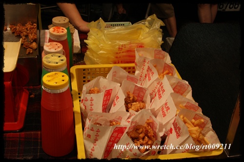 [台南武聖夜市] 小上海香酥雞 @小盛的流浪旅程