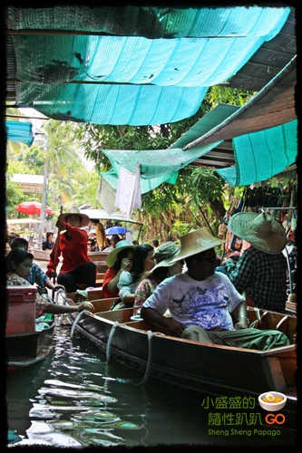 【泰國夜功】Damnoen Saduak Floating Market 丹能莎朵 水上市場之體驗不同的風俗民情 @小盛的流浪旅程