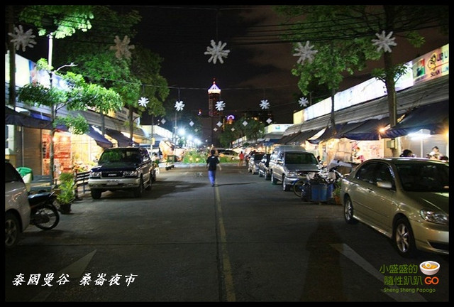 【泰國曼谷】人潮稀少的桑崙夜市 &#038; MRT Si Lom Station(已歇業) @小盛的流浪旅程