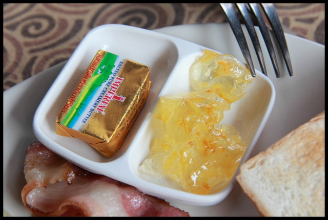 【泰國湄宏順】CROSSROADS 豐盛的美式早餐 @小盛的流浪旅程