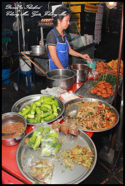 【泰國清邁】清邁門小吃特輯 風味最獨特的還是鴨肉麵 @小盛的流浪旅程